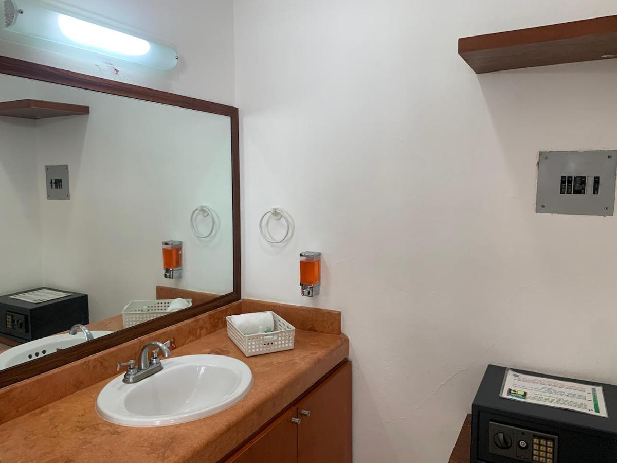 Xbulu-ha Hotel Isla Mujeres